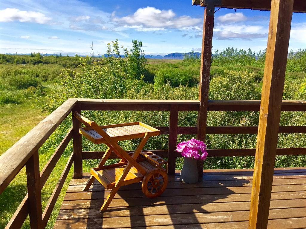 Holt Villa Jarthlangsstathir Екстериор снимка